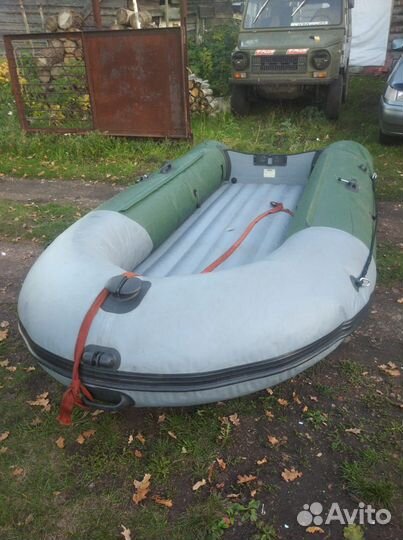 Лодка надувная