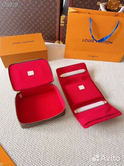 Косметичка Louis vuitton