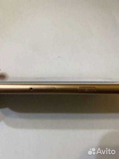 Apple iPhone 8 64gb gold