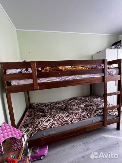 Двухъярусная кровать бу с матрасами