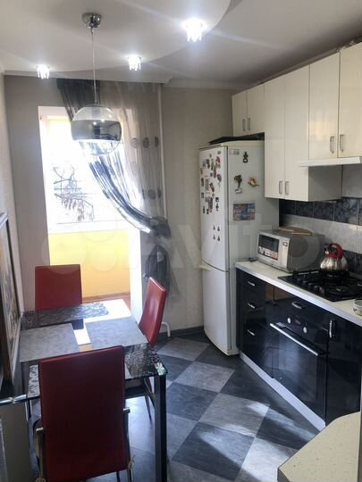 2-к. квартира, 60 м², 3/5 эт.