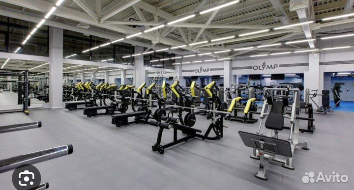 Абонемент в фитнес клуб с бассейном