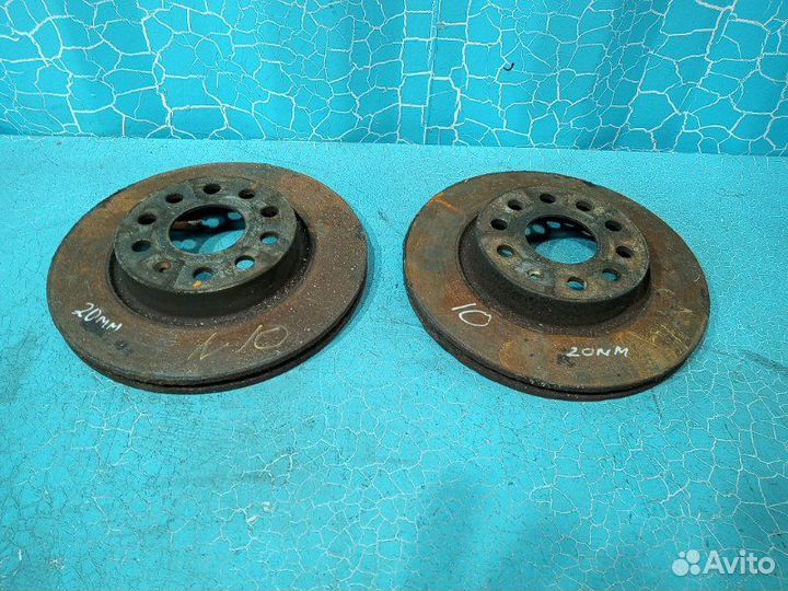 Диски тормозные передние Volkswagen Golf 6 MK6 5K1