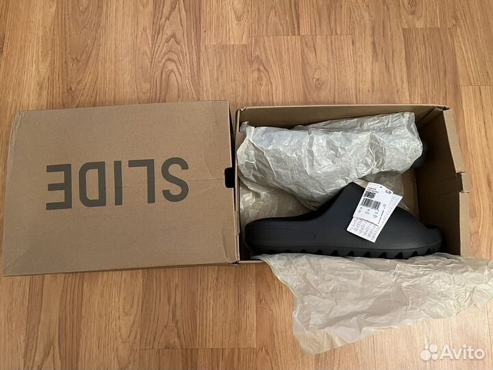 Тапочки adidas yeezy slide