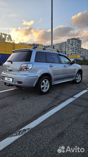 Mitsubishi Outlander 2.4 AT, 2007, 298 000 км