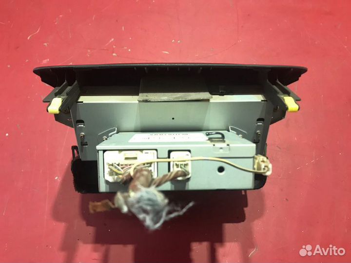 Дисплей информационный Toyota Avensis Т250