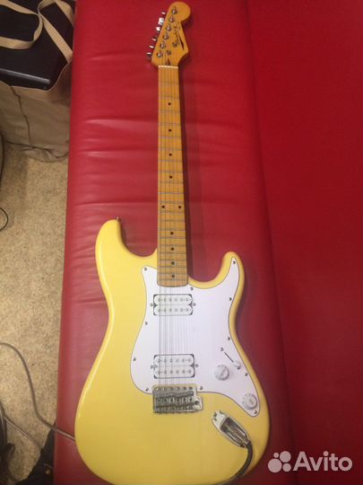 Электрогитара стратокастер