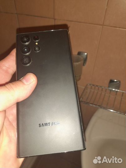 Samsung Galaxy S22 Ultra, 12/256 ГБ