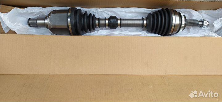 Приводной вал Toyota Lexus