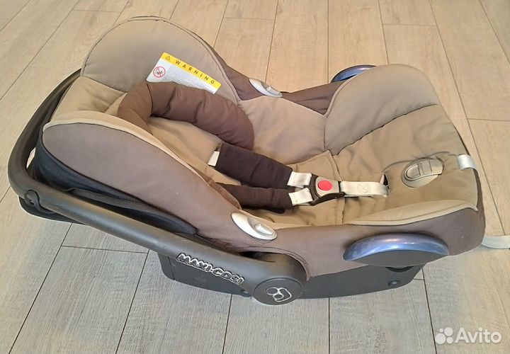 Автолюлька Maxi Cosi