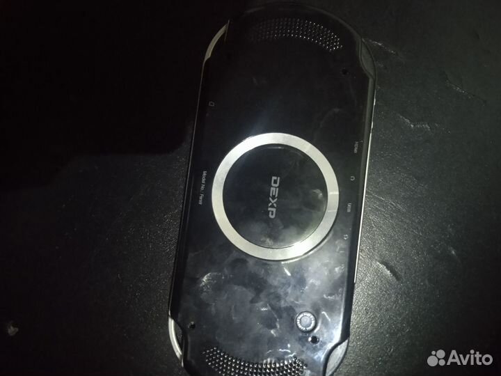 Портативная приставка dexp fenrir