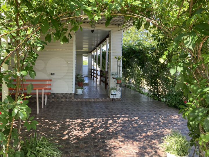 Комната 18 м² в 3-к., 1/1 эт.