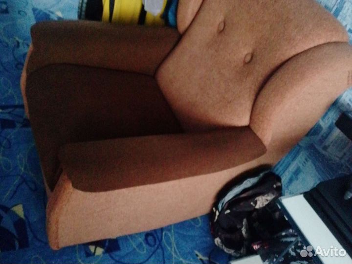 Продам 2 кресла