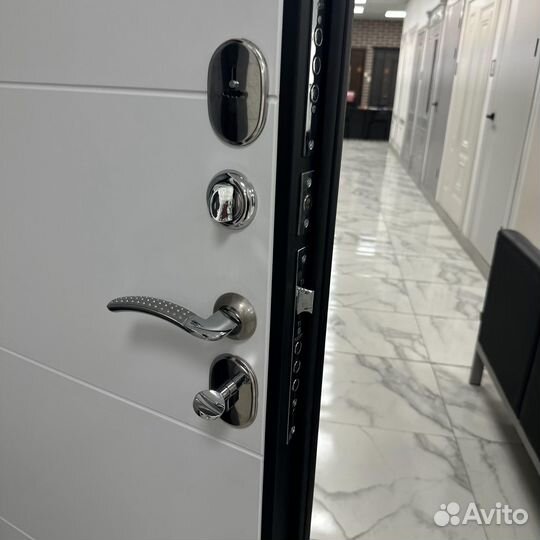 Дверь входная