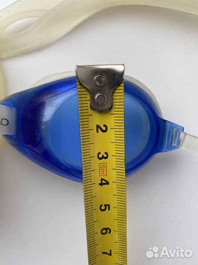 Очки для плавания