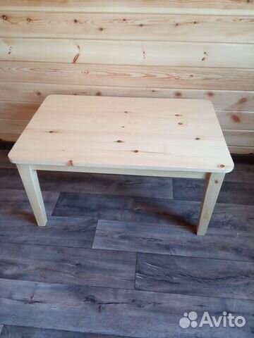 Журнальный столик