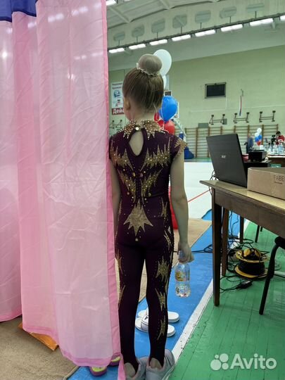 Костюм для художественной гимнастики 128