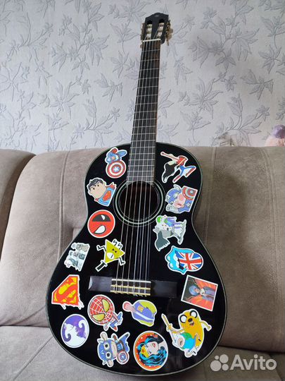 Классическая гитара Yamaha C40, чёрная