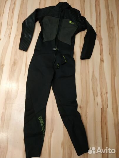 Гидрокостюм мужской 3 мм