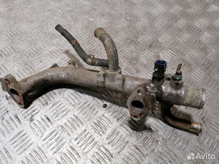 Трубка системы охлаждения Nissan Maxima a32