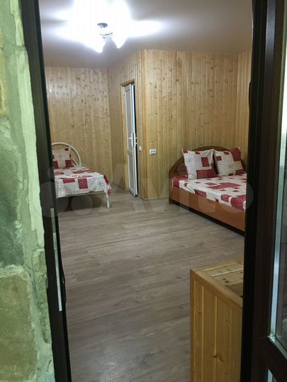 Комната 15 м² в 5-к., 2/2 эт.