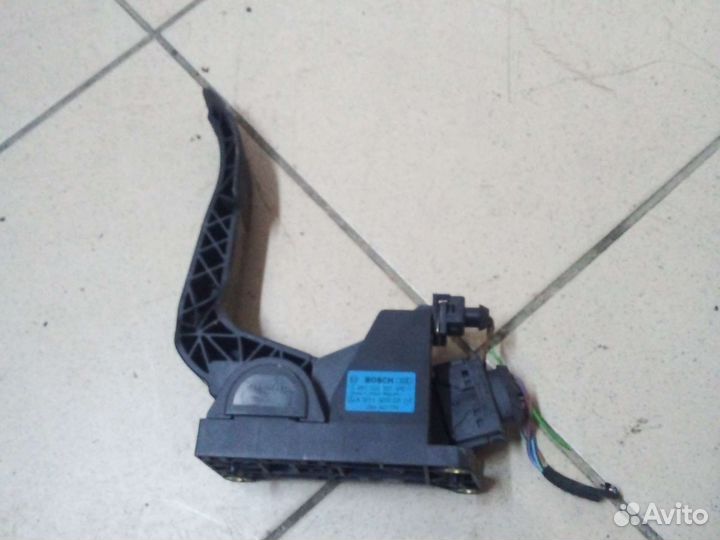 Педаль газа vito 638