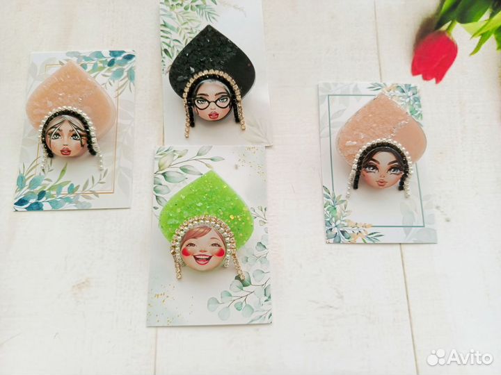 Брошки Матрёшки