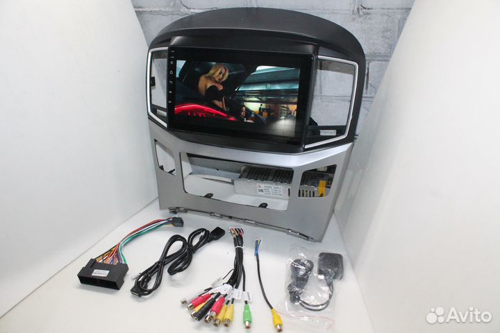 Штатная магнитола Hyundai Starex