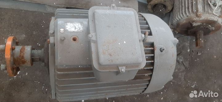 Электродвигатели 75/1000,40/1500,30/750,30/1000
