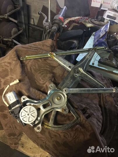 Стеклоподъёмник