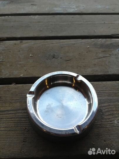 Пепельница,Нержавейка Новая