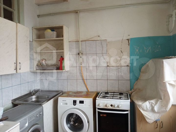 Комната 14 м² в 4-к., 5/5 эт.