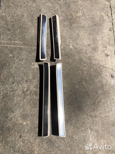 Накладки порогов Mercedes S class w222