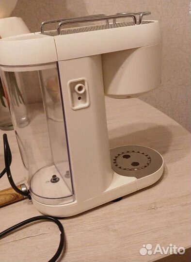 Продам новую кофеварку
