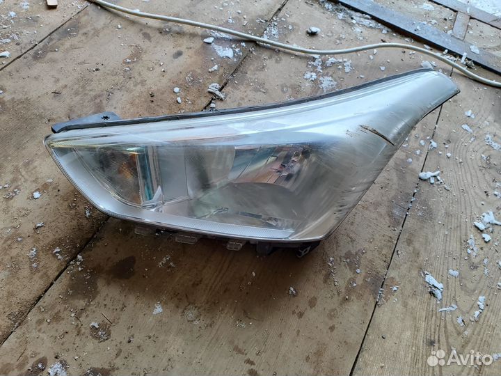 Фара Hyundai creta левая