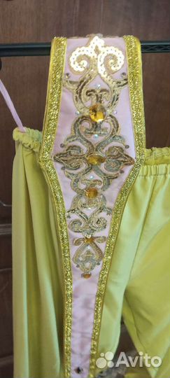 Костюм национальный танцевальный