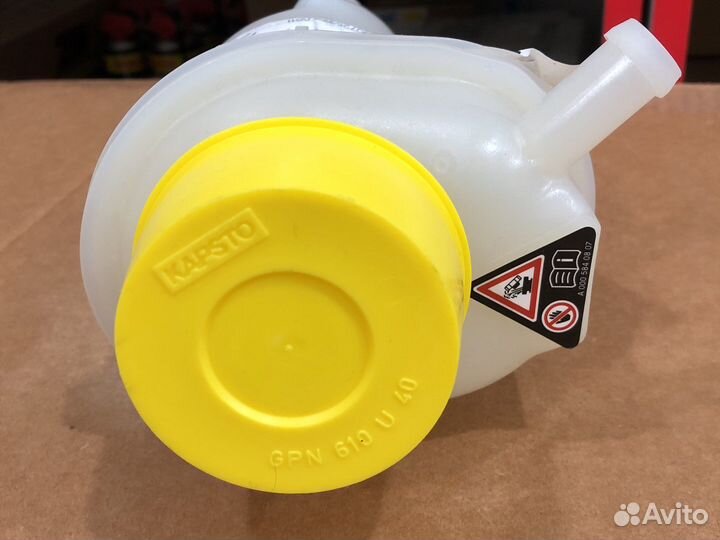 Бачок расширительный Mercedes Benz A2762000000