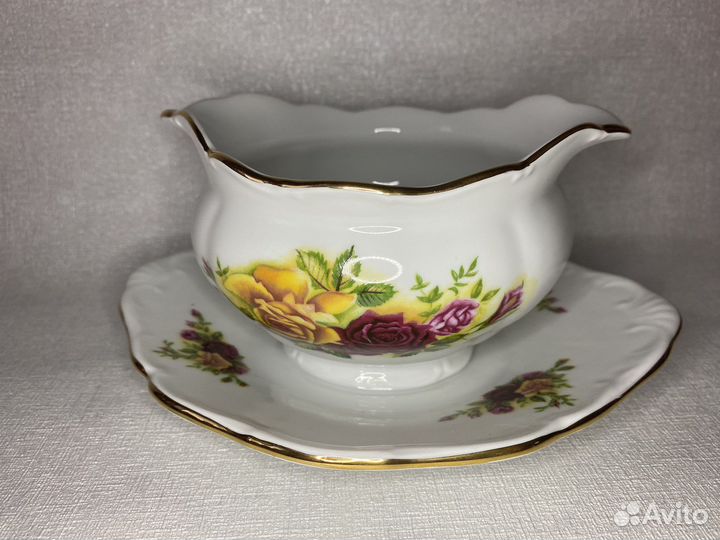 Соусник и солонка