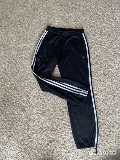 Спортивный костюм adidas