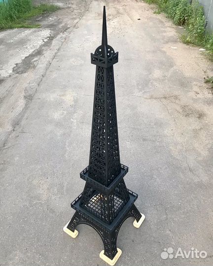 Эйфелева башня