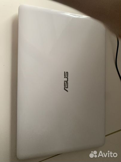 Asus R541U i3 6006u 920m