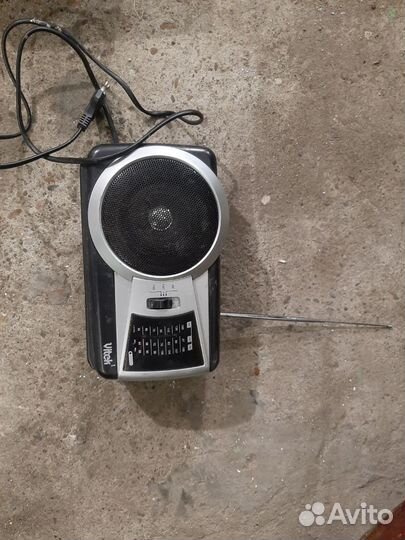 Радиоприемник Vitek исправный