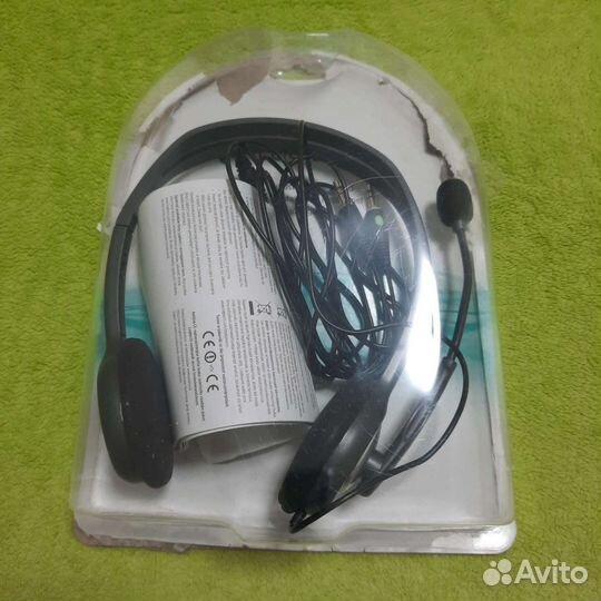 Наушники с микрофоном logitech