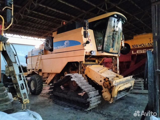 Комбайн New Holland TC 56, 2005