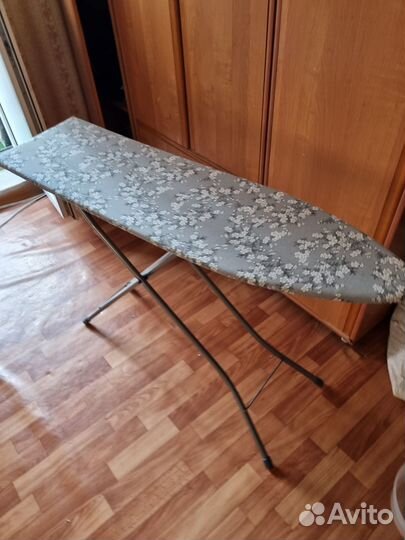 Гладильная доска почти новая