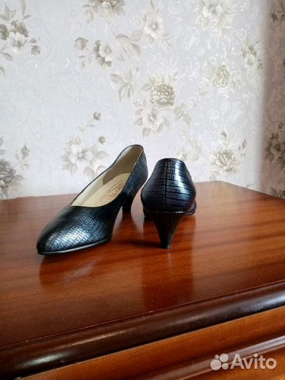 Туфли женские