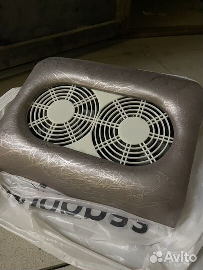 Вытяжка для маникюра