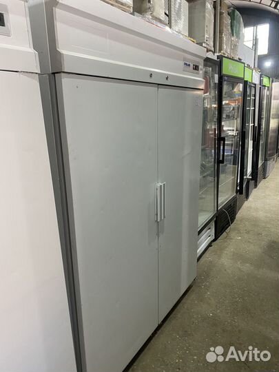 Холодильный шкаф