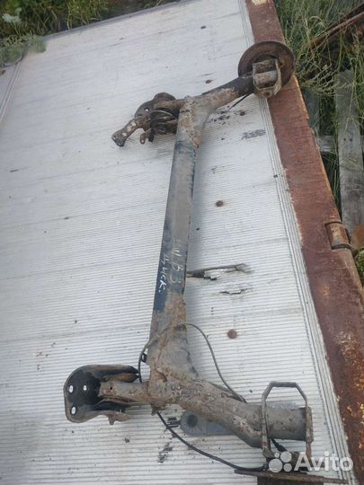 Задняя балка passat b3