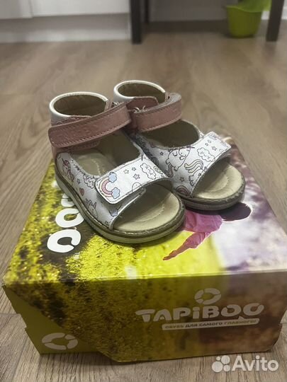Сандалии для девочки Tapiboo 20 размер
